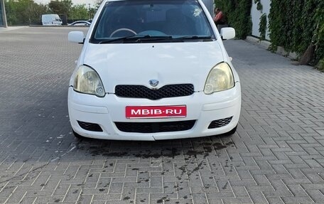 Toyota Vitz, 2001 год, 280 000 рублей, 1 фотография