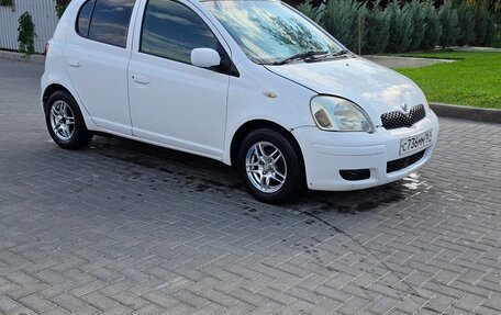 Toyota Vitz, 2001 год, 280 000 рублей, 2 фотография