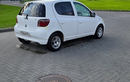 Toyota Vitz, 2001 год, 280 000 рублей, 4 фотография