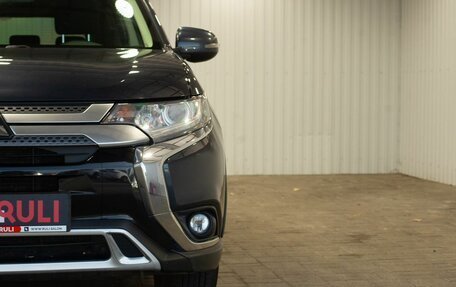 Mitsubishi Outlander III рестайлинг 3, 2019 год, 2 295 000 рублей, 5 фотография