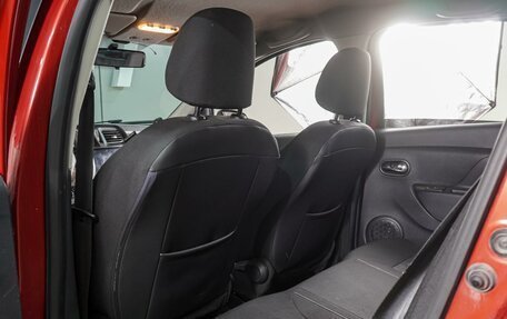Renault Sandero II рестайлинг, 2015 год, 849 000 рублей, 11 фотография