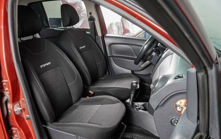 Renault Sandero II рестайлинг, 2015 год, 849 000 рублей, 8 фотография