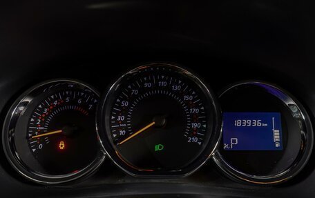 Renault Sandero II рестайлинг, 2015 год, 849 000 рублей, 17 фотография