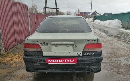 Toyota Carina, 2001 год, 338 000 рублей, 23 фотография