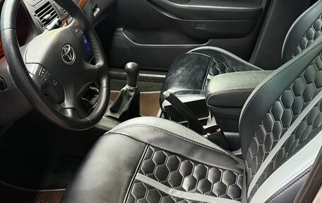 Toyota Avensis III рестайлинг, 2008 год, 650 000 рублей, 9 фотография
