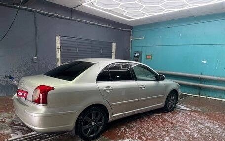 Toyota Avensis III рестайлинг, 2008 год, 650 000 рублей, 1 фотография