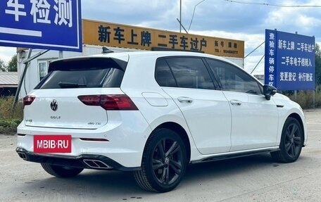 Volkswagen Golf VIII, 2023 год, 1 850 001 рублей, 4 фотография