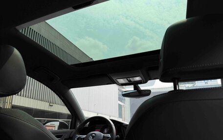 Volkswagen Golf VIII, 2023 год, 1 800 001 рублей, 17 фотография