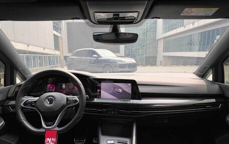 Volkswagen Golf VIII, 2023 год, 1 800 001 рублей, 11 фотография