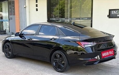 Hyundai Elantra, 2022 год, 1 280 000 рублей, 5 фотография