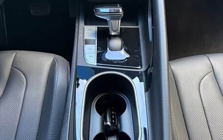 Hyundai Elantra, 2022 год, 1 280 000 рублей, 10 фотография