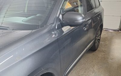 Mitsubishi Outlander III рестайлинг 3, 2020 год, 2 380 000 рублей, 1 фотография