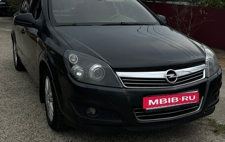 Opel Astra H, 2012 год, 600 000 рублей, 4 фотография