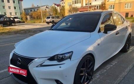 Lexus IS III, 2015 год, 2 300 000 рублей, 4 фотография