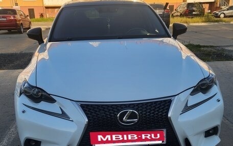 Lexus IS III, 2015 год, 2 300 000 рублей, 5 фотография
