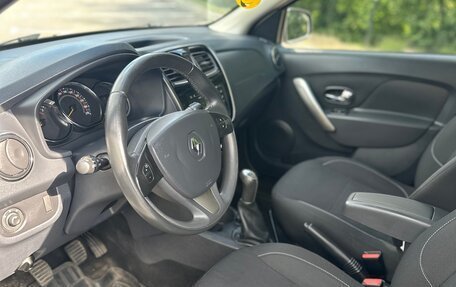 Renault Sandero II рестайлинг, 2015 год, 890 000 рублей, 8 фотография