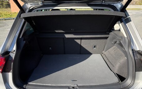 Volkswagen Tiguan II, 2018 год, 2 550 000 рублей, 6 фотография