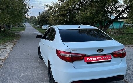 KIA Rio III рестайлинг, 2014 год, 550 000 рублей, 5 фотография