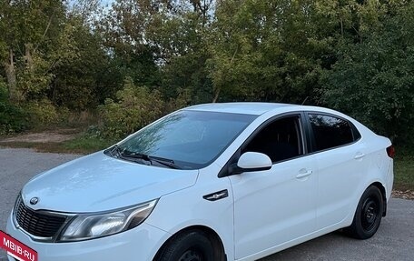 KIA Rio III рестайлинг, 2014 год, 550 000 рублей, 6 фотография