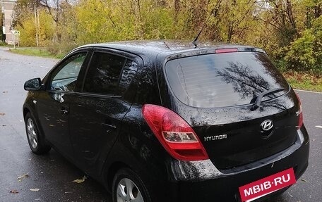 Hyundai i20 IB рестайлинг, 2010 год, 700 000 рублей, 3 фотография