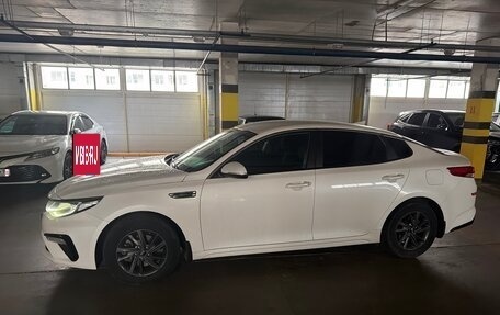 KIA Optima IV, 2019 год, 2 000 000 рублей, 2 фотография