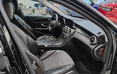 Mercedes-Benz C-Класс, 2019 год, 2 750 000 рублей, 13 фотография