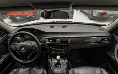 BMW 3 серия, 2008 год, 990 000 рублей, 17 фотография