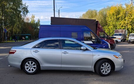 Toyota Camry, 2007 год, 830 000 рублей, 4 фотография
