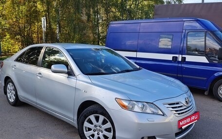 Toyota Camry, 2007 год, 830 000 рублей, 3 фотография
