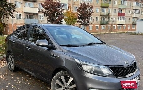 KIA Rio III рестайлинг, 2016 год, 950 000 рублей, 2 фотография