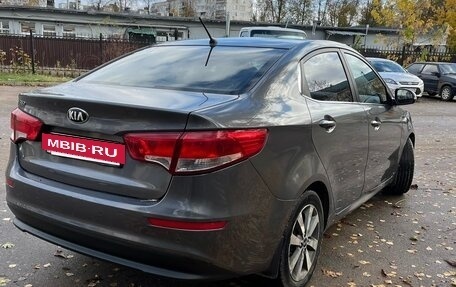 KIA Rio III рестайлинг, 2016 год, 950 000 рублей, 3 фотография