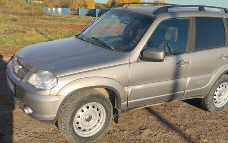 Chevrolet Niva I рестайлинг, 2013 год, 450 000 рублей, 6 фотография