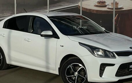 KIA Rio IV, 2017 год, 1 290 000 рублей, 4 фотография