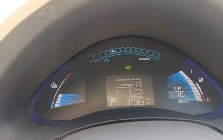 Nissan Leaf I, 2011 год, 483 000 рублей, 3 фотография