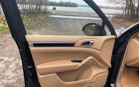 Porsche Cayenne III, 2014 год, 2 500 000 рублей, 10 фотография