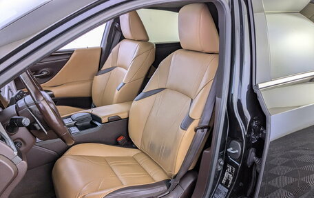 Lexus ES VII, 2020 год, 3 300 000 рублей, 21 фотография
