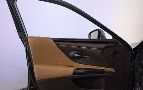 Lexus ES VII, 2020 год, 3 300 000 рублей, 19 фотография