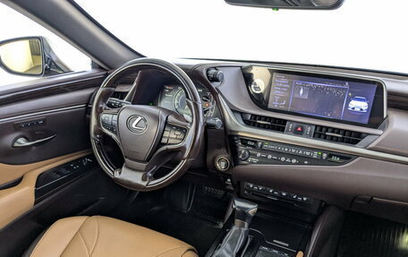 Lexus ES VII, 2020 год, 3 300 000 рублей, 30 фотография
