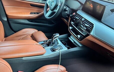 BMW M5, 2019 год, 5 750 000 рублей, 2 фотография