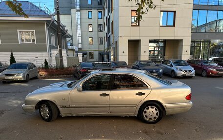 Mercedes-Benz E-Класс, 1997 год, 175 000 рублей, 8 фотография