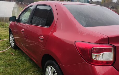 Renault Logan II, 2015 год, 950 000 рублей, 6 фотография