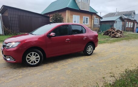 Renault Logan II, 2015 год, 950 000 рублей, 4 фотография