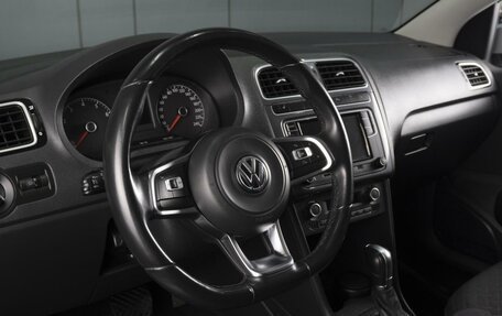 Volkswagen Polo VI (EU Market), 2018 год, 1 330 000 рублей, 14 фотография