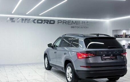 Skoda Kodiaq I, 2020 год, 3 000 000 рублей, 21 фотография