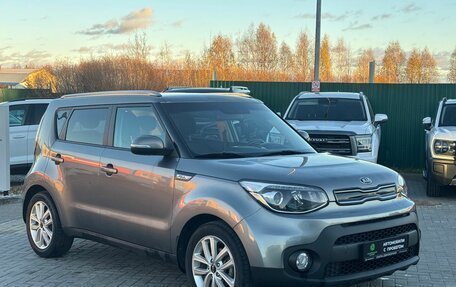 KIA Soul II рестайлинг, 2017 год, 1 450 000 рублей, 2 фотография