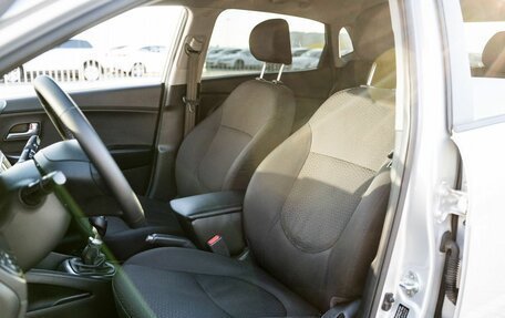 KIA Rio III рестайлинг, 2016 год, 985 000 рублей, 21 фотография