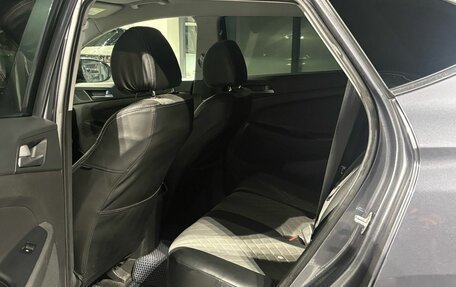 Hyundai Tucson III, 2017 год, 2 350 000 рублей, 13 фотография