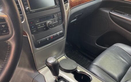 Jeep Grand Cherokee, 2012 год, 1 850 000 рублей, 10 фотография