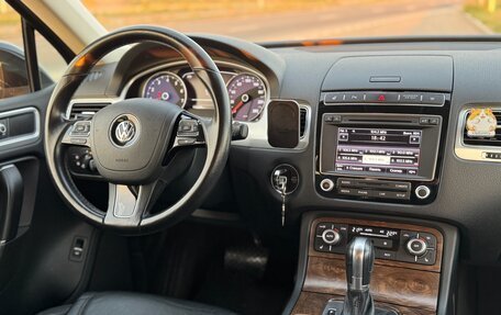 Volkswagen Touareg III, 2015 год, 2 650 000 рублей, 13 фотография