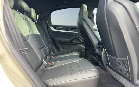 Porsche Cayenne III, 2025 год, 16 890 000 рублей, 17 фотография